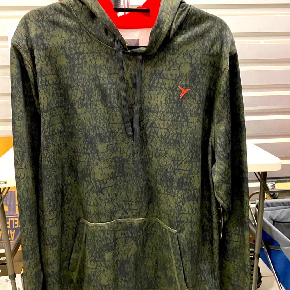 Old Navy Men’s hoodie